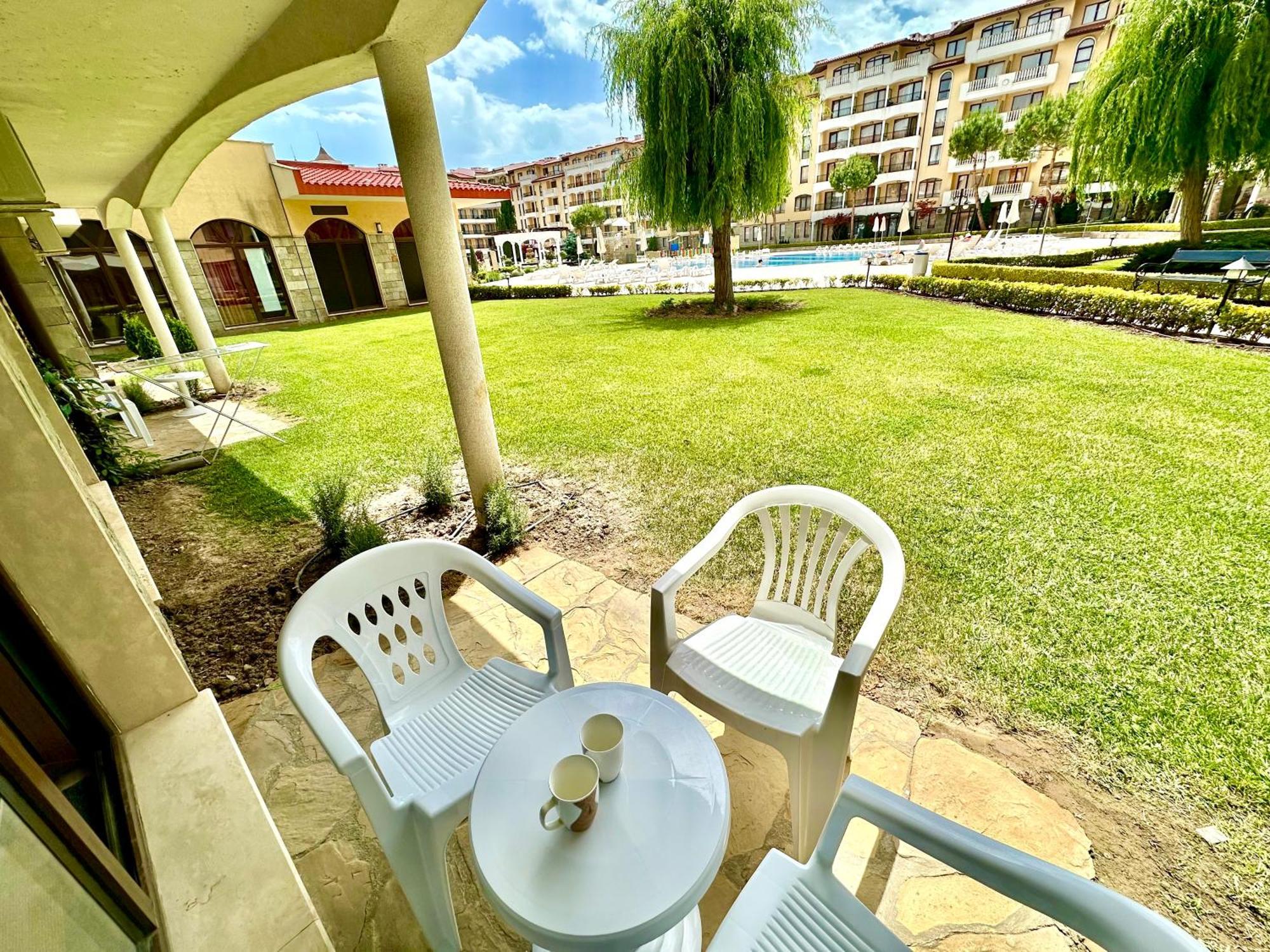 Menada Royal Sun Apartments Slăntjev Brjag Rum bild