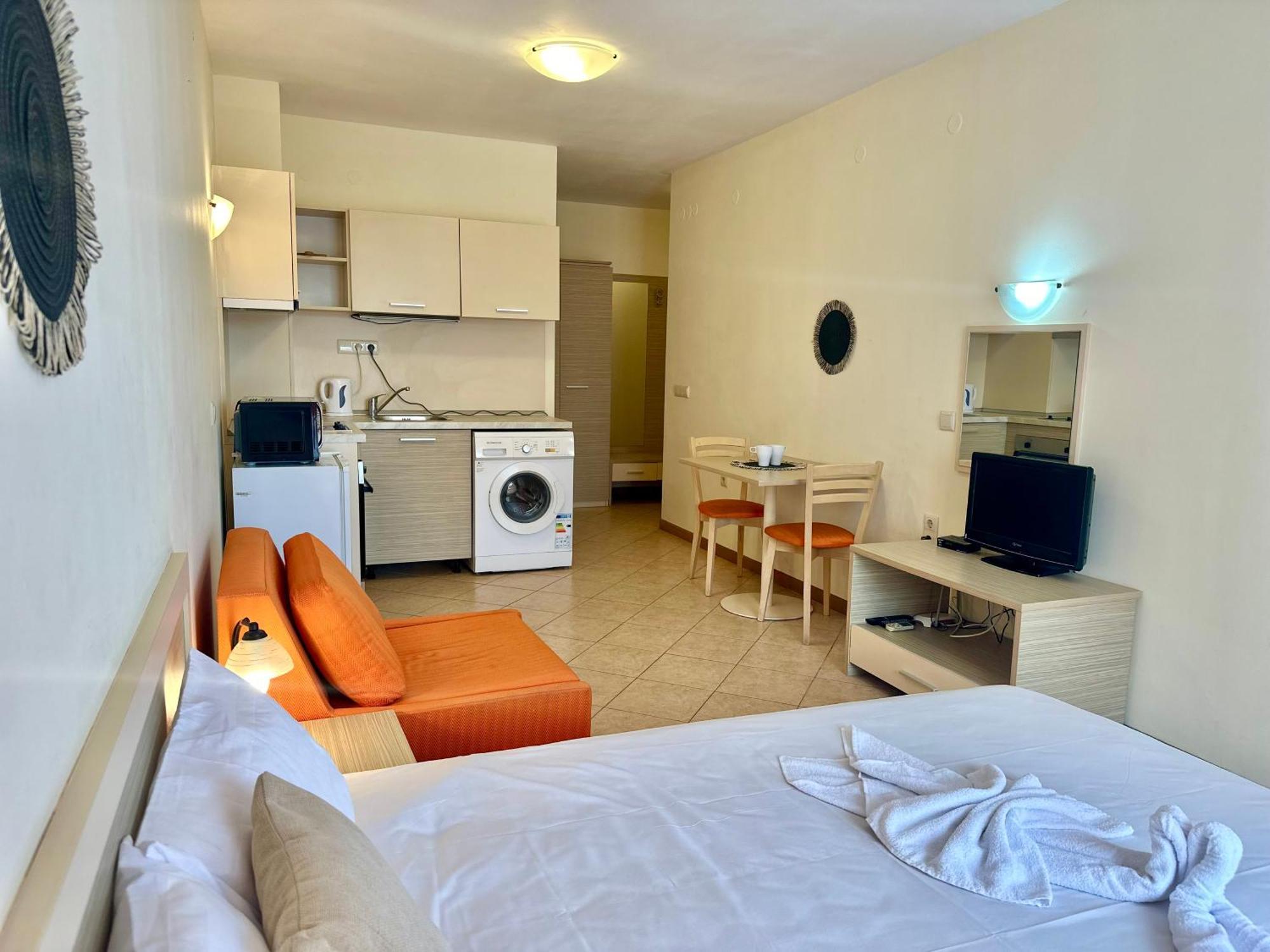 Menada Royal Sun Apartments Slăntjev Brjag Exteriör bild